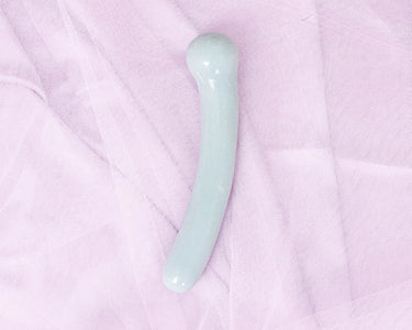 GREEN AVENTURINE YONI WAND - THE PEARL CHARM - Yoni Wanderland